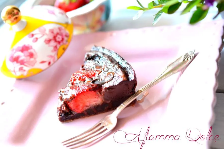 Clafoutis alle fragole e cacao gluten free